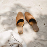 The Lei Classic Slide Camel Brown Suede 