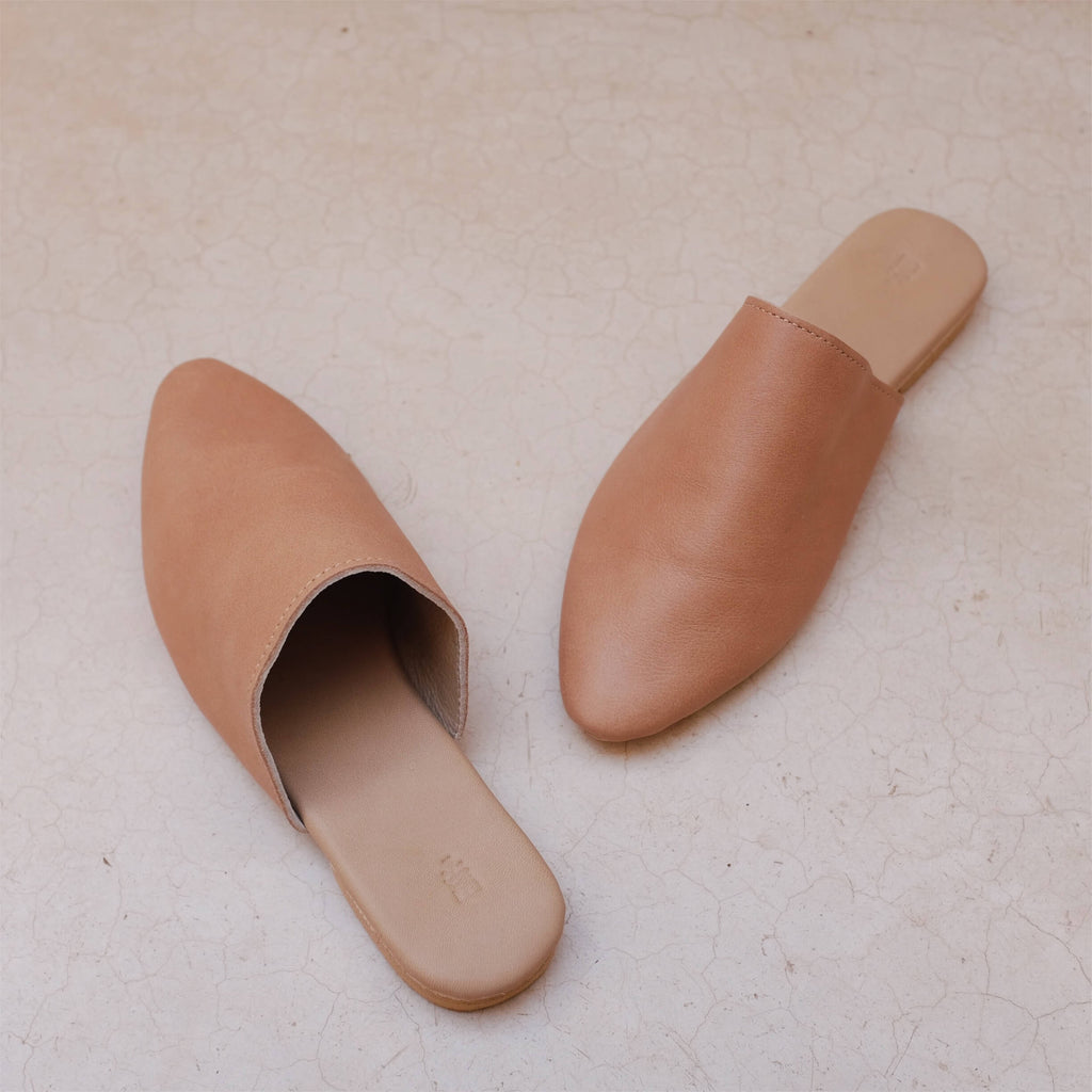 The Lei Studio Slide Almond Leather 
